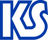 KS logo - bílá písmena na modrém pozadí
